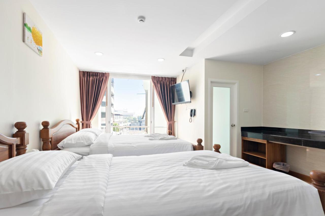 Royale 8 Ville Guest House Bangkok Eksteriør billede